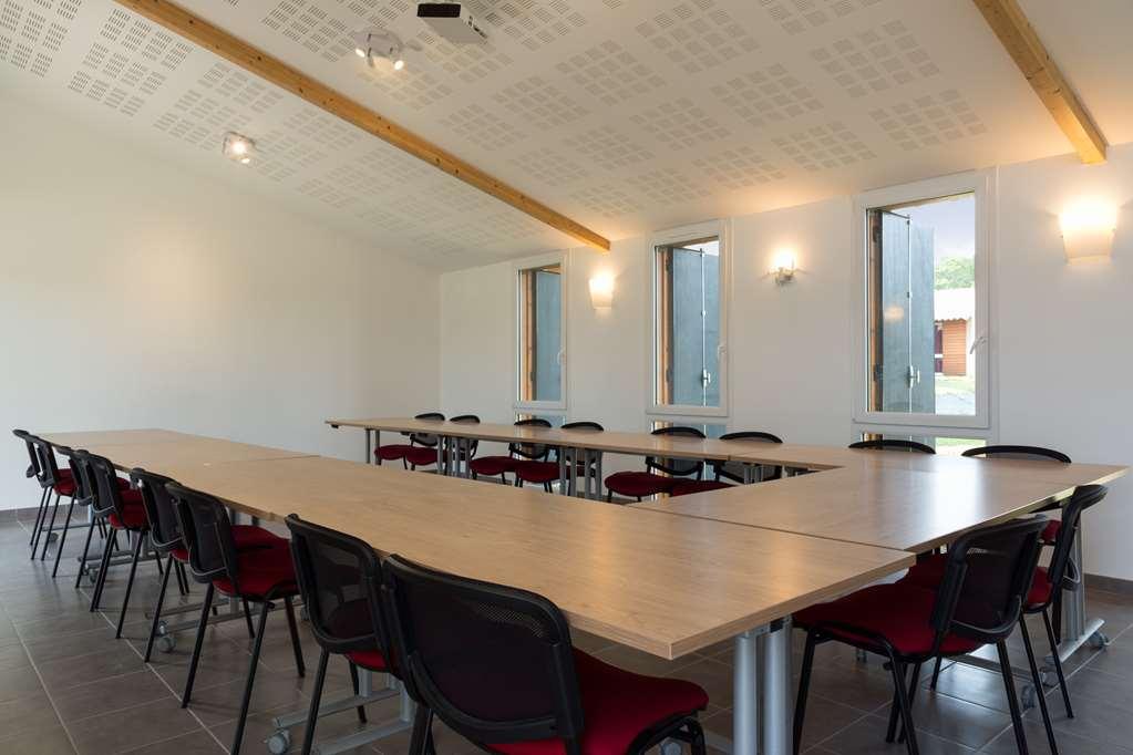 The Originals City, Hotel Albizia, Sarlat-La-Caneda Servis gambar